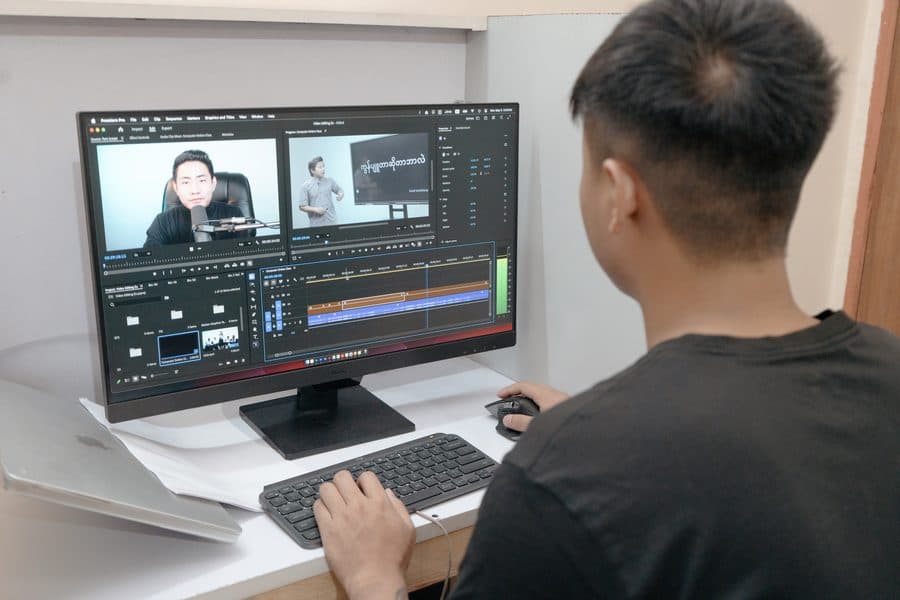 Video Editing class at ECC